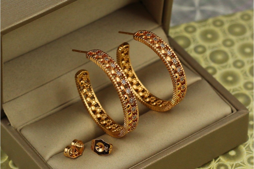 Сережки Xuping Jewelry оверлок 3,1 см золотисті