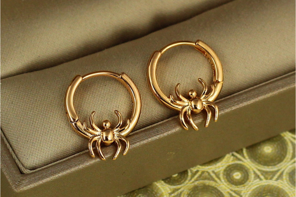 Сережки кільця Хuping Jewelry павук 1,7 см золотисті
