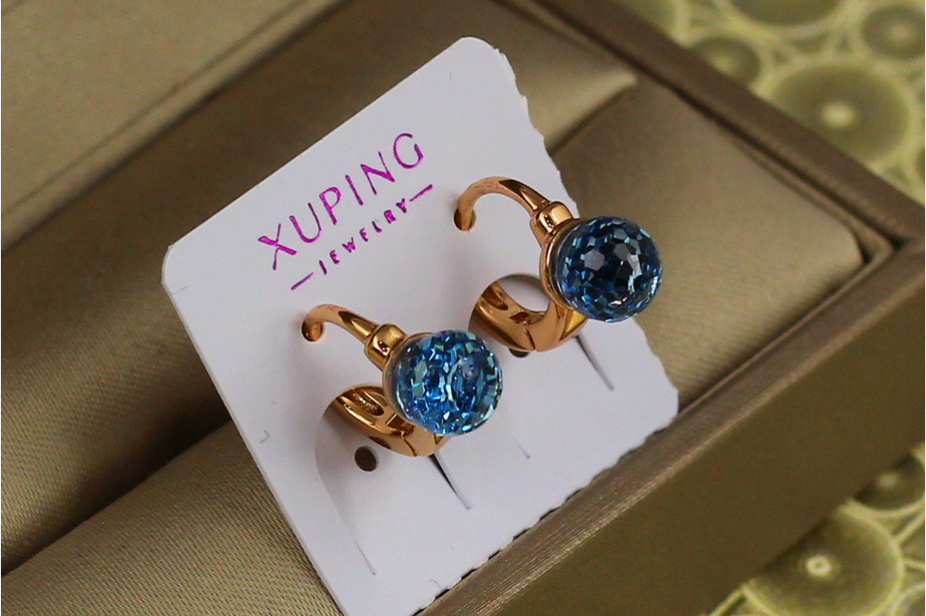 Серьги детские Xuping Jewelry Сваровски хамелеон многогранность с голубыми камнями 1 см золотистые