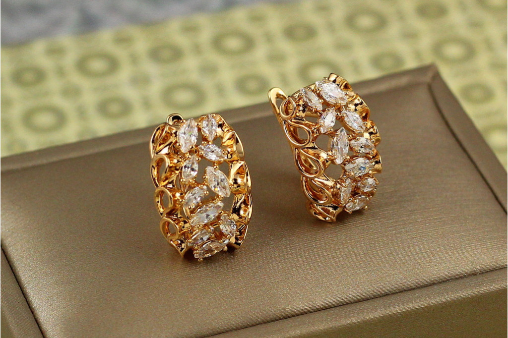Сережки Xuping Jewelry нива з білими каменями 2 см золотисті