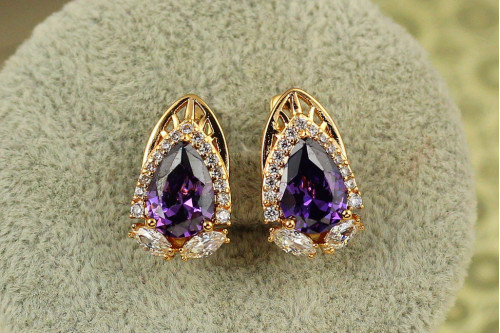 Сережки Xuping Jewelry перформанс з фіолетовим каменем 1,8 см золотисті