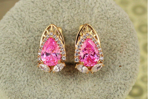 Сережки Xuping Jewelry перформанс з рожевим каменем 1,8 см золотисті