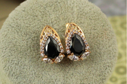 Сережки Xuping Jewelry перформанс з чорним каменем 1,8 см золотисті