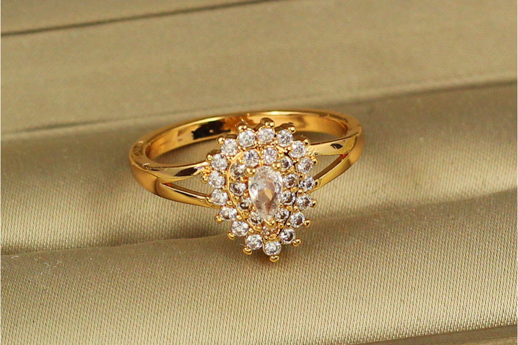 Кільце Xuping Jewelry Айвенго р 17 золотисте