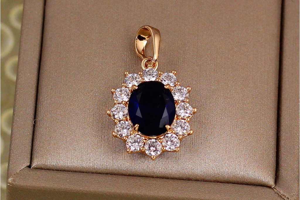 Кулон Xuping Jewelry Ежевика синий камень 1.9 см золотистый