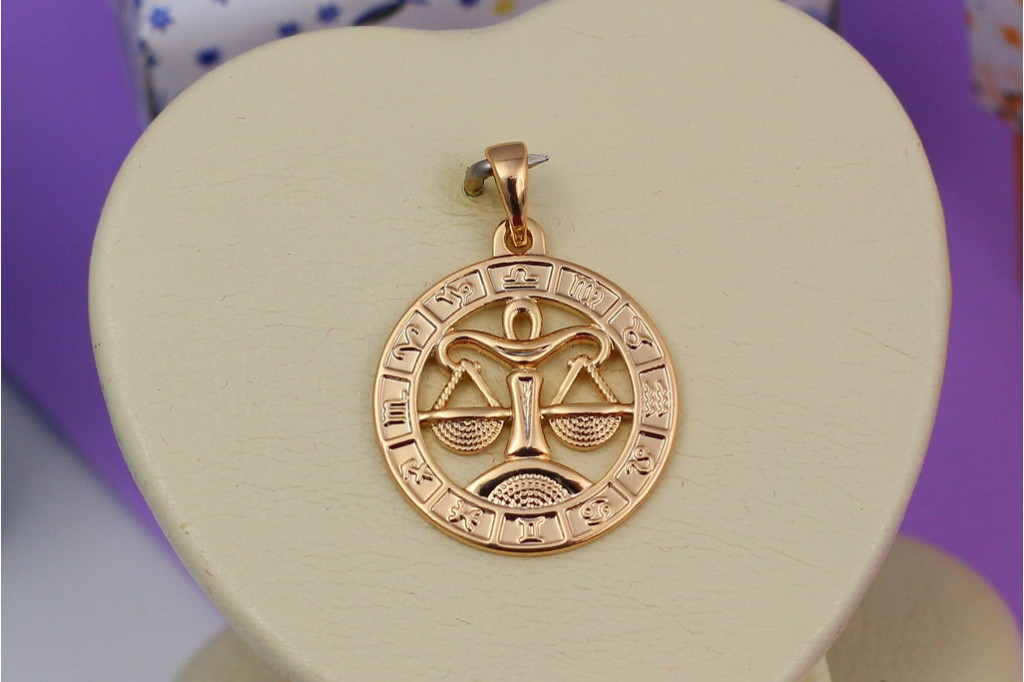 Кулон зодиак Xuping Jewelry весы 2 см золотистый