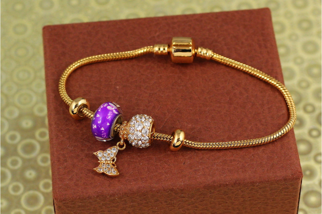 Браслет Xuping Jewelry пандора із фіолетовим шармом 19 см золотистий