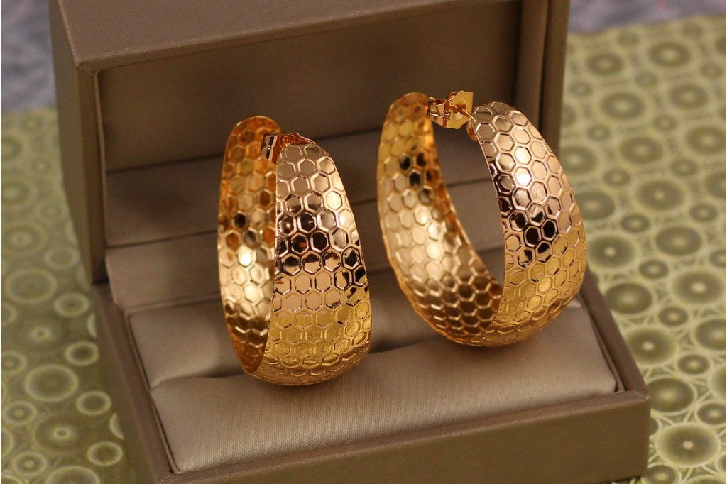Сережки кільця Хuping Jewelry вулик 1,7 см золотисті