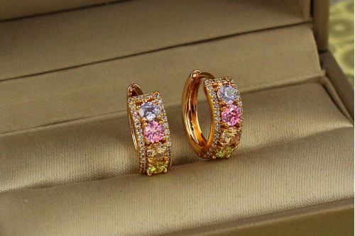 Сережки кільця Хuping Jewelry Оазіс з різнокольоровими каменями 1,5 см золотисті