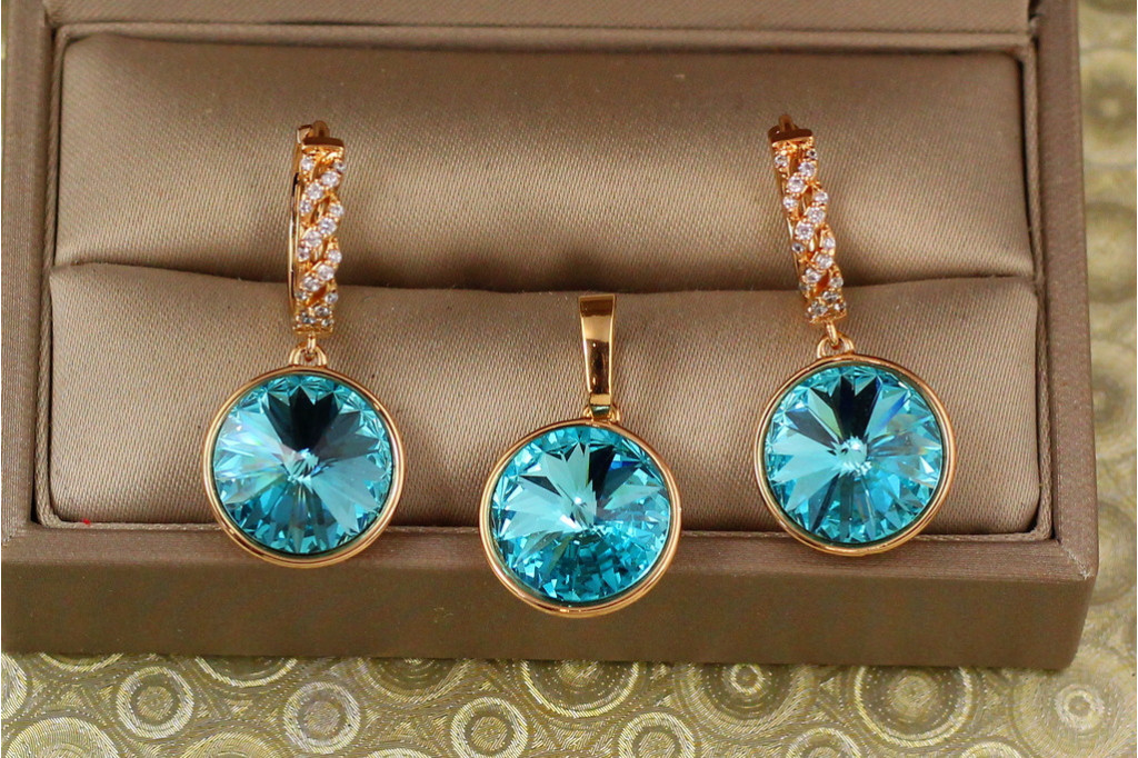 Набір Xuping Jewelry великий камінь Сваровскі блакитний хамелеон 1,4 см золотистий