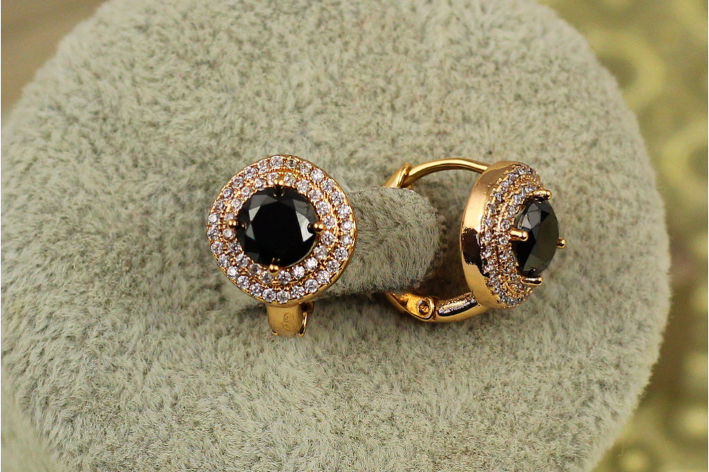 Сережки Xuping Jewelry велика мрія із чорним каменем 1,3 см золотисті