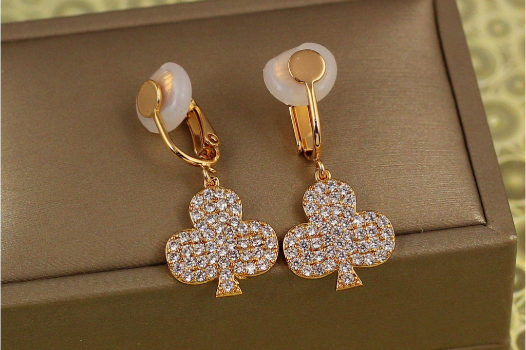 Сережки кліпси Xuping Jewelry дама треф 3,3 см золотисті