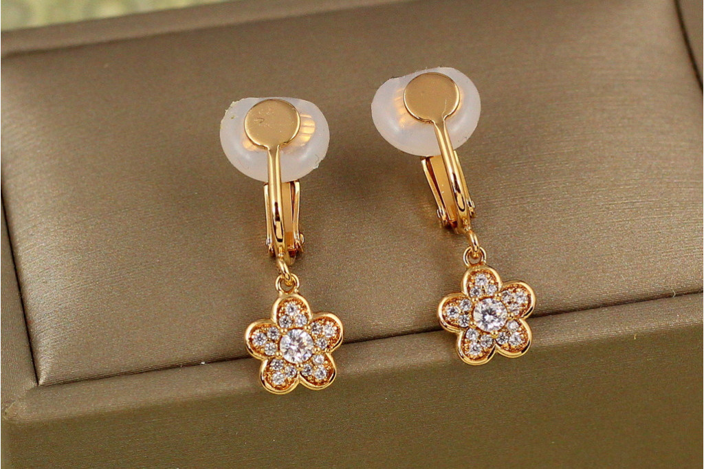 Серьги клипсы Xuping Jewelry миозонис 2,7 см золотистые