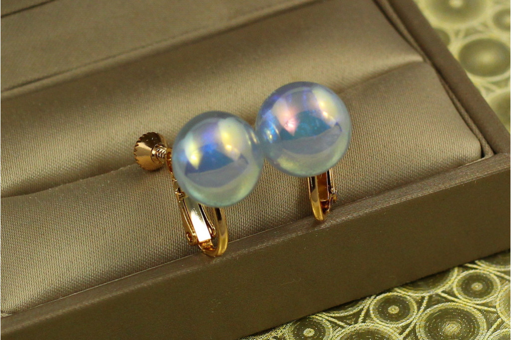 Серьги клипсы Xuping Jewelry шарики синий перламутр 1,6 см золотистые