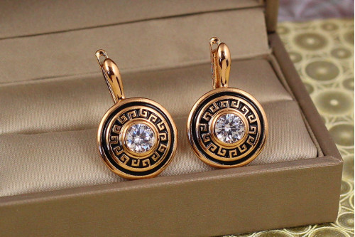 Серьги Xuping Jewelry солнце версач с чернением 2,1 см золотистые
