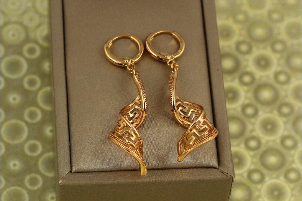 Серьги подвески Xuping Jewelry завитки 4,5 см золотистые