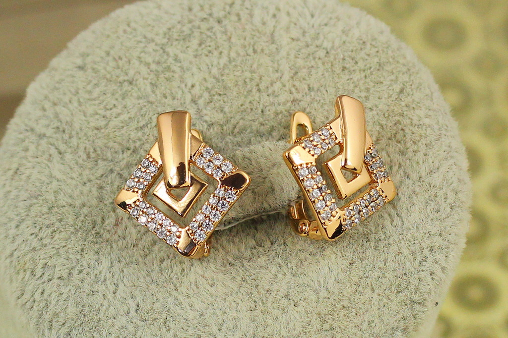 Серьги Xuping Jewelry  Бавария 1,7 см золотистые