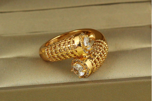 Кольцо Xuping Jewelry горн р 20 золотистое