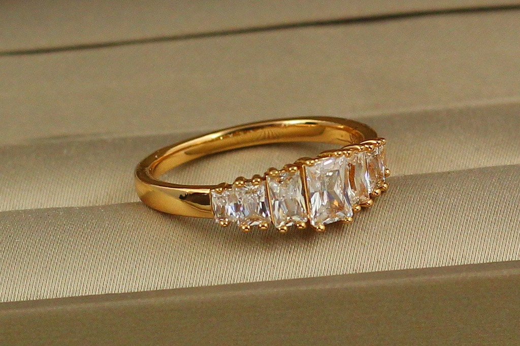 Кільце Xuping Jewelry мадам р 20 золотисте