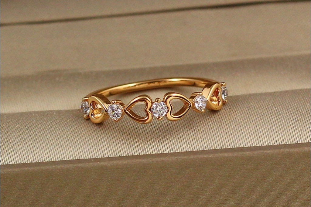 Кольцо Xuping Jewelry Аморе р 20  золотистое