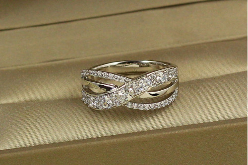 Кільце Xuping Jewelry Нахльост 18 р сріблясте