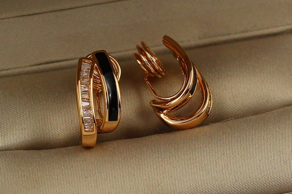 Сережки кліпси Xuping Jewelry Парус із чорнінням 1,8 см золотисті