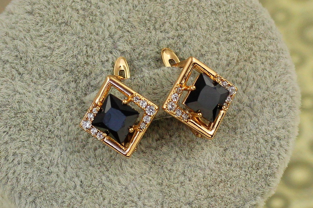 Серьги Xuping Jewelry  ромбик с черным камнем 1,4 см золотистые