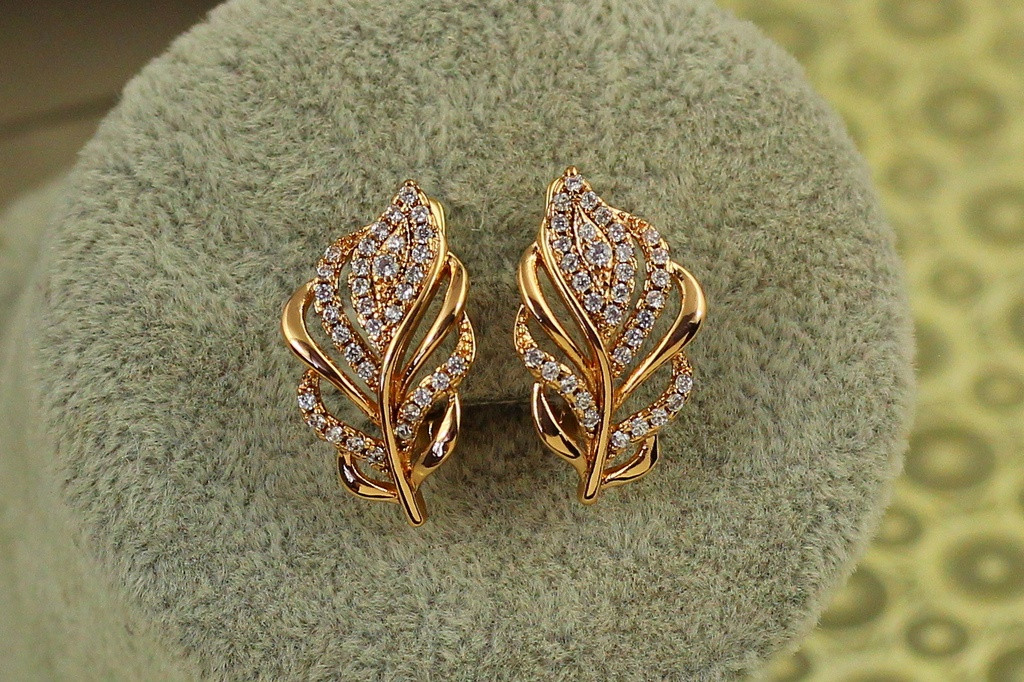 Сережки Xuping Jewelry пір'їнки 2,1 см золотисті