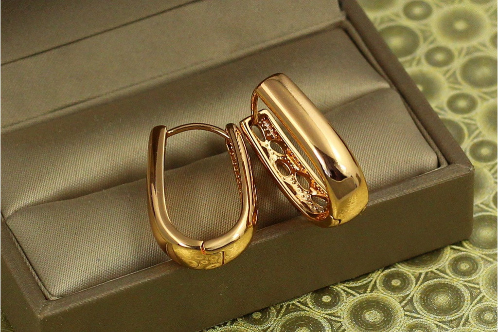 Серьги кольца Хuping Jewelry Массив 2,6 см золотистые
