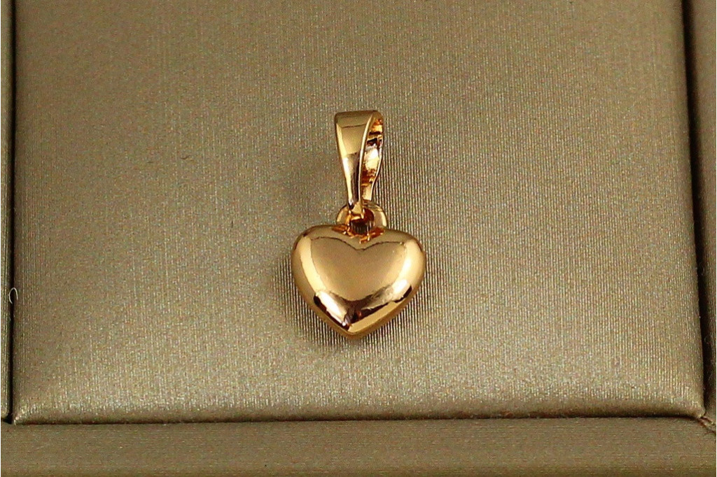 Кулон Xuping Jewelry крохотное сердце 8 мм золотистый