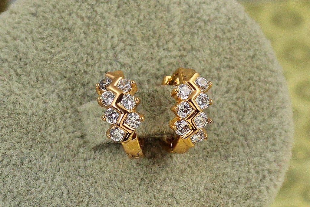 Серьги кольца Хuping Jewelry кольца самшит 1,2 см золотистые