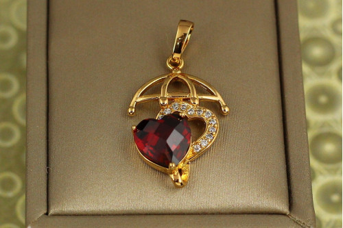 Кулон Xuping Jewelry Погода в доме с красным камнем 2,5 см золотистый