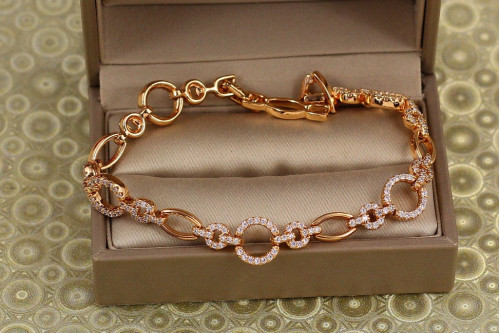 Браслет Xuping Jewelry Стыковка кругов 19 см золотистый