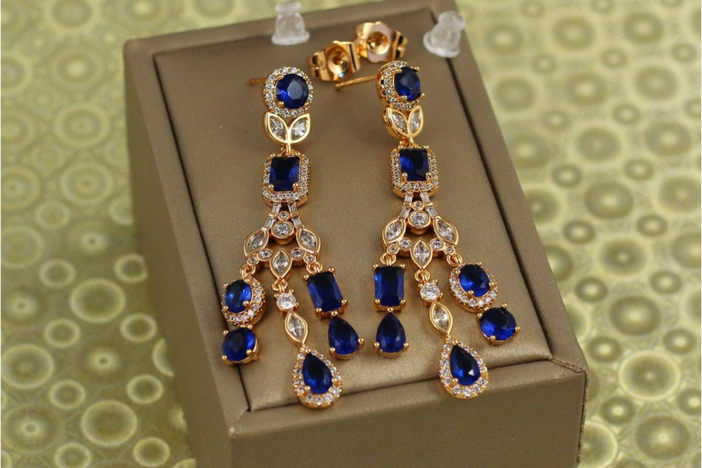 Сережки Xuping Jewelry підвіски Валері із синіми каменями 5,3 см золотисті