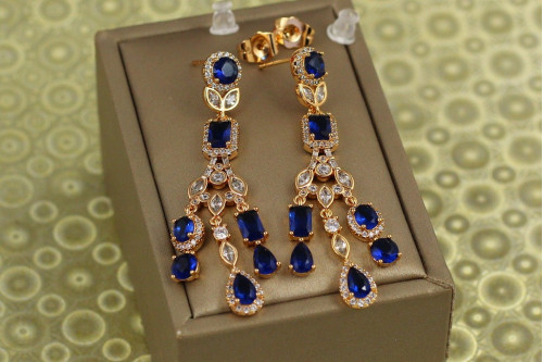 Сережки Xuping Jewelry підвіски Валері із синіми каменями 5,3 см золотисті
