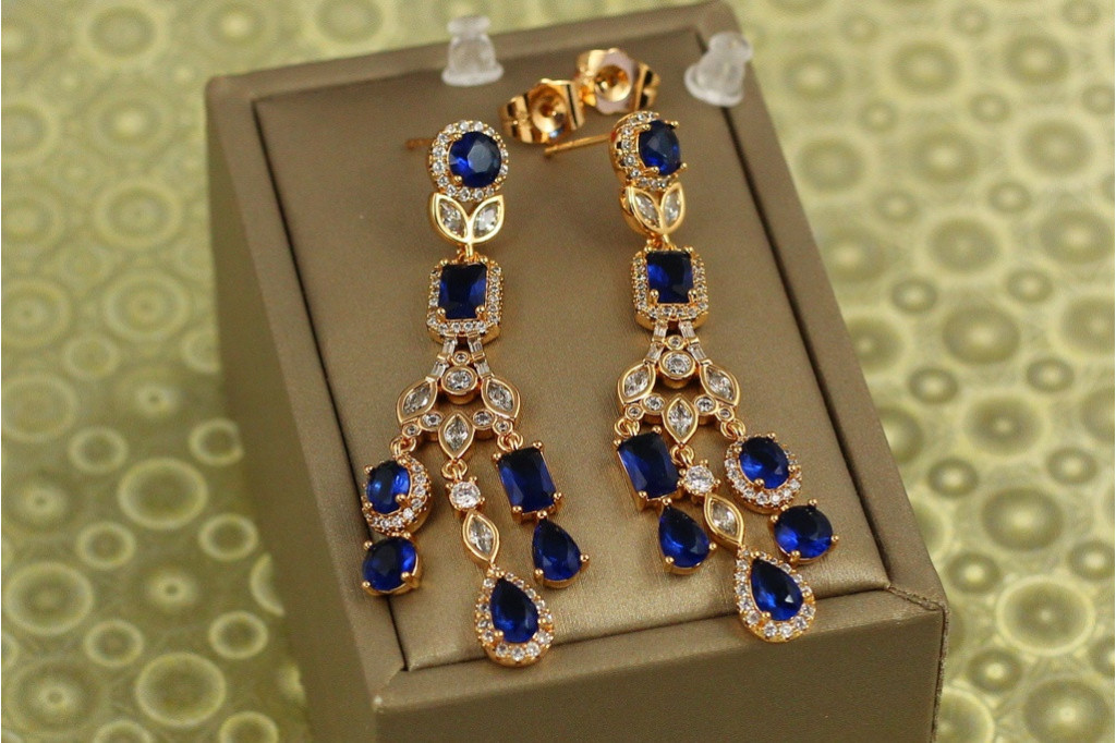 Сережки Xuping Jewelry підвіски Валері із синіми каменями 5,3 см золотисті