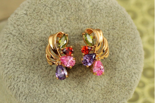 Серьги Xuping Jewelry Корзина с темными цветными камнями 1,7 см золотистые