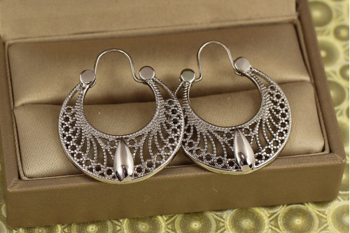 Сережки коромисла Xuping Jewelry Лала 2,9 см сріблясті