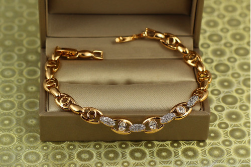 Браслет Xuping Jewelry Наблюдение с родием 19 см 7 мм золотистый