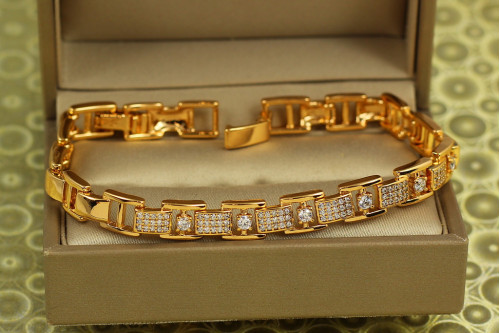 Браслет Xuping Jewelry вплетена стрічка з камінчиками 17 см 7 мм золотистий