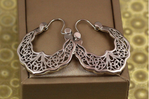 Сережки коромислу Xuping Jewelry Есмеральда 3.3 см сріблясті