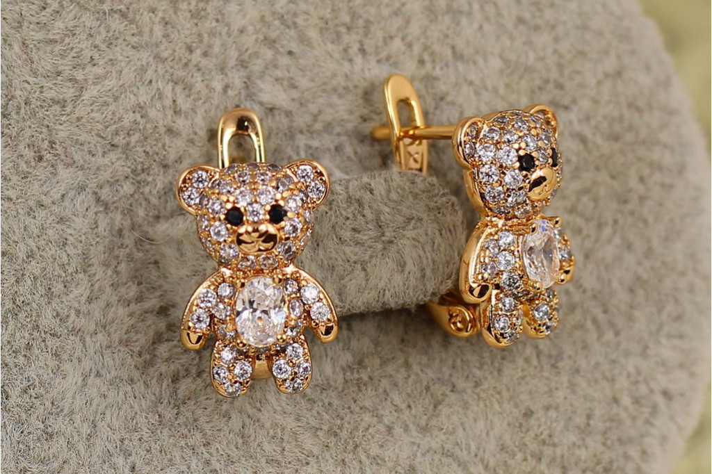 Сережки дитячі Xuping Jewelry ведмежата із білим камінчиком 1,4 см золотисті