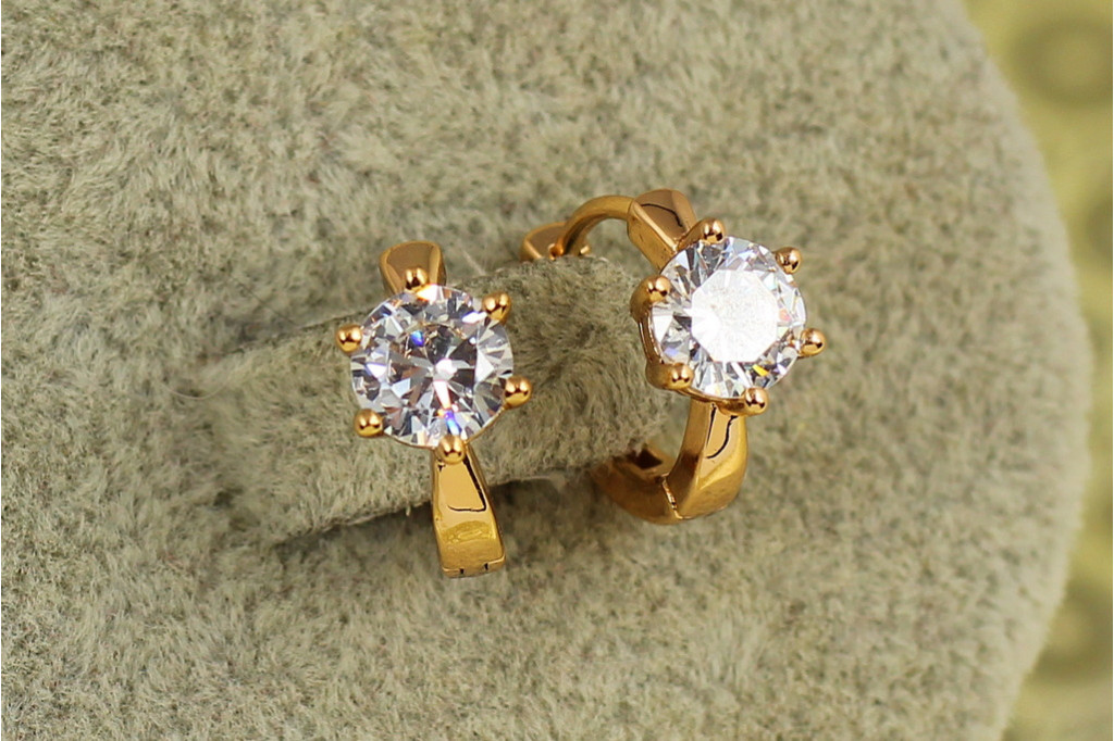 Серьги детские Xuping Jewelry глобус с белым 1,3 см золотистые