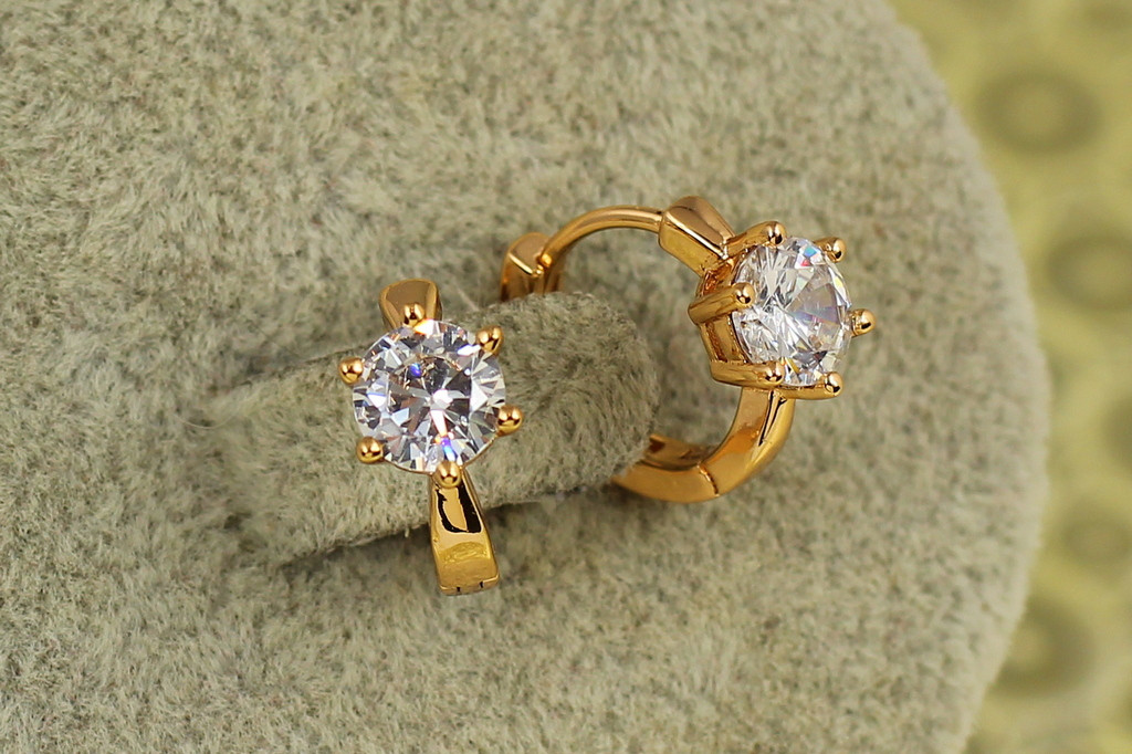 Серьги детские Xuping Jewelry глобус с белым 1,3 см золотистые