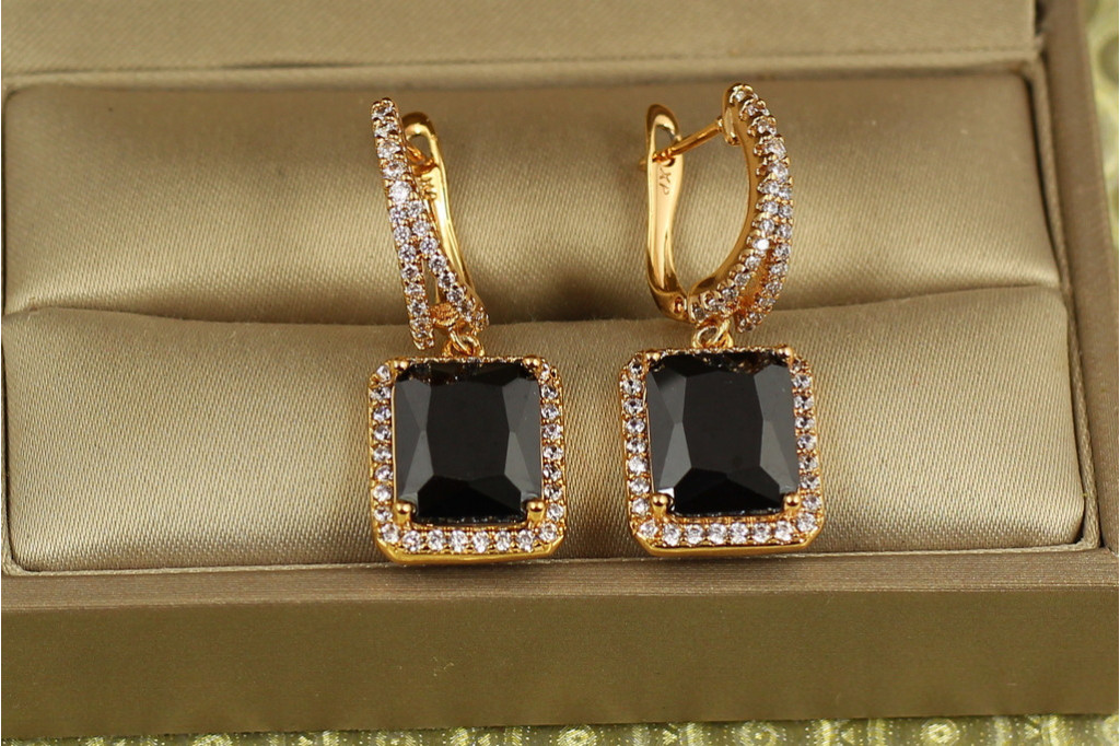 Сережки підвіски Xuping Jewelry авангард з чорним каменем 3 см золотисті