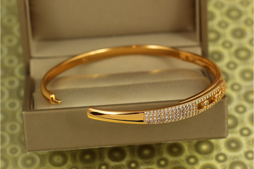 Браслет бенгл Xuping Jewelry Тріо блиску 60 мм на руку від 17 до 19 см золотистий