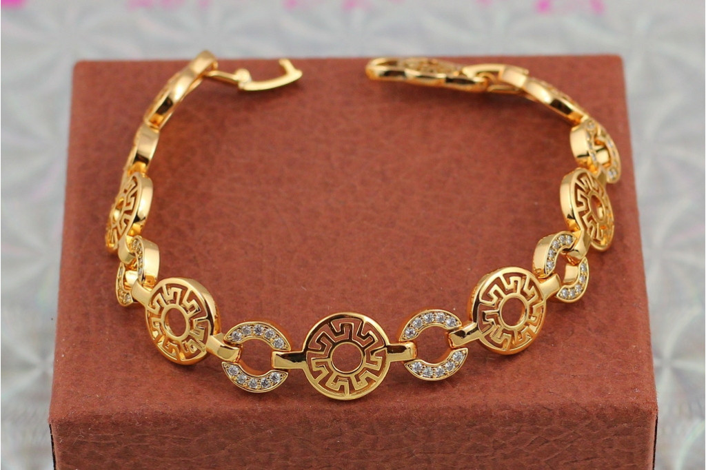 Браслет Xuping Jewelry красавица гречанка 19.5 см 13 мм золотистый