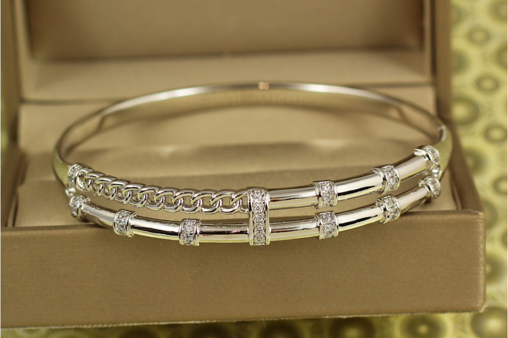 Браслет бенгл Xuping Jewelry Шляхетний дизайн від 17 см до 19 см сріблястий