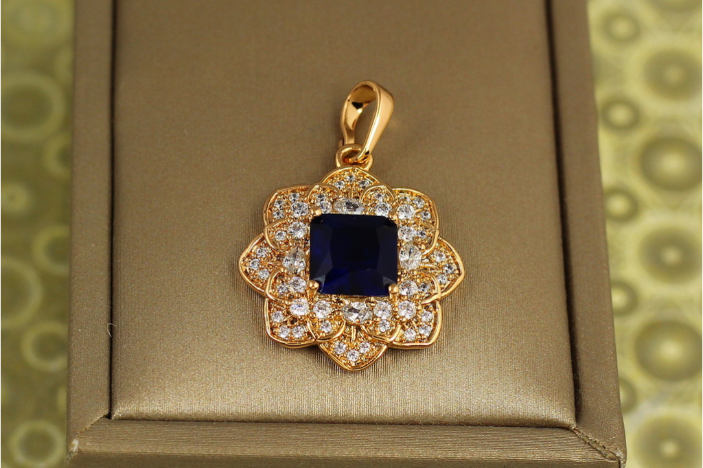 Кулон Xuping Jewelry Персия с синим камнем 2,3 см золотистый