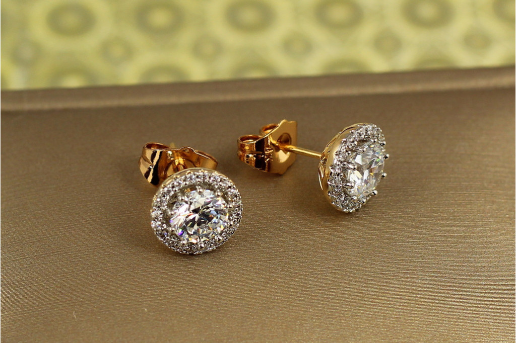 Сережки гвоздики Xuping Jewelry гало сяйва з родієм 9 мм золотисті